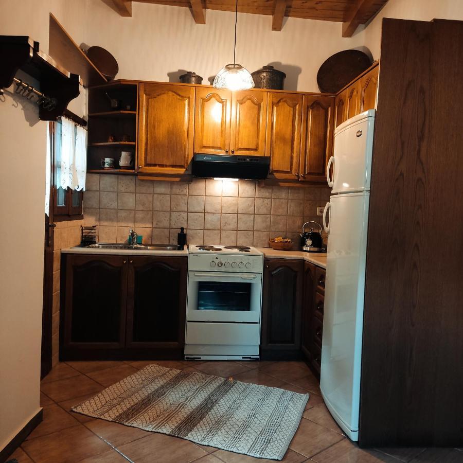 Kristi'S Homes - "Traditional Home" In Dimitsána Eksteriør bilde
